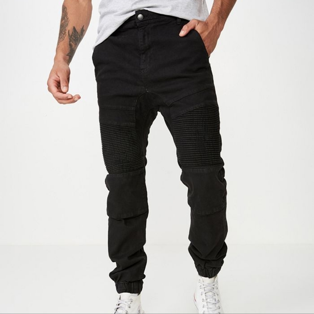 Cotton On Men's 30 Slim Denim Jogger Black